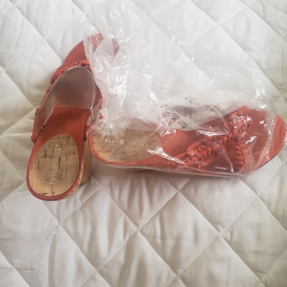 Wedge Sandals - Picture 2 of 4